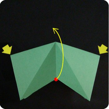 origami pyramid tree